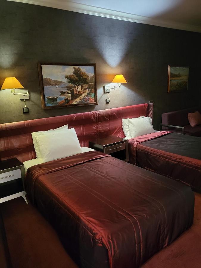Park Hotel Green Europe Haskovo Bagian luar foto