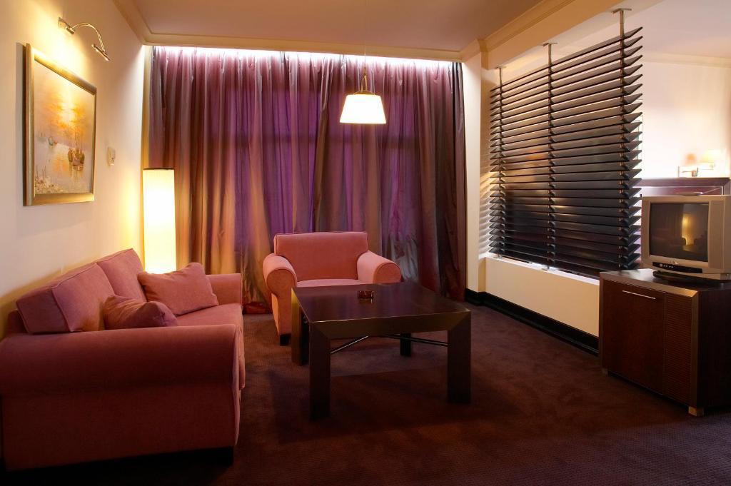 Park Hotel Green Europe Haskovo Ruang foto