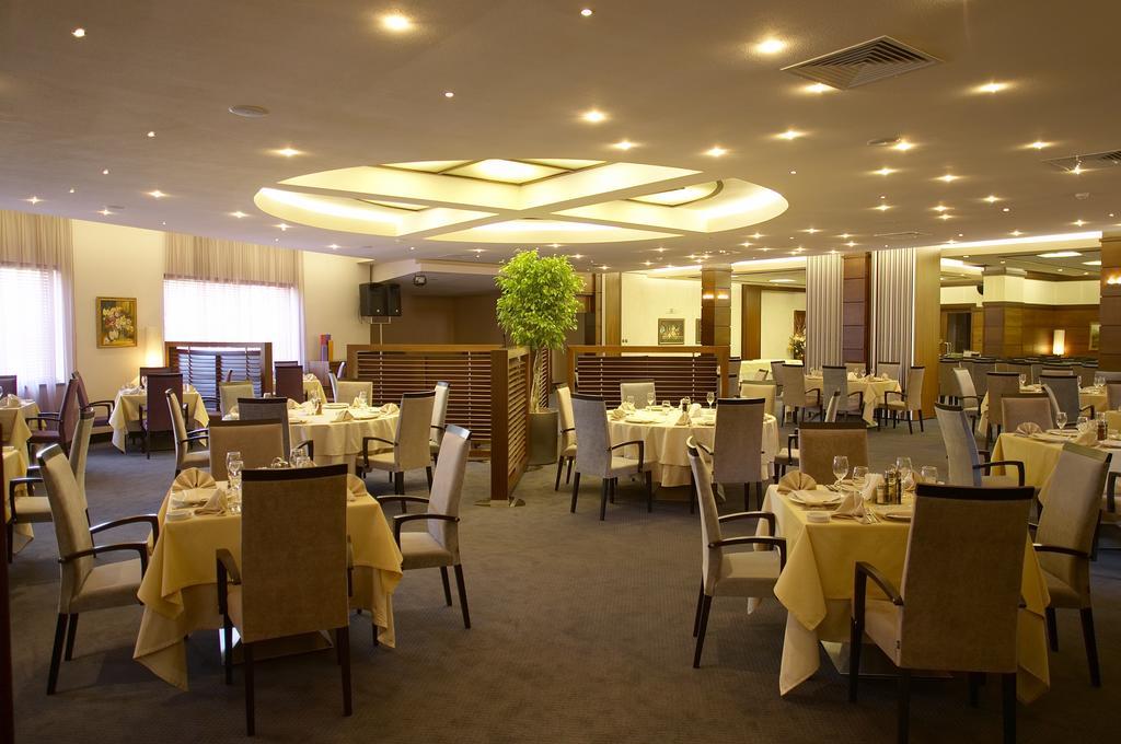 Park Hotel Green Europe Haskovo Bagian luar foto